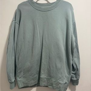 lululemon crewneck
